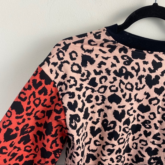 Beach Riot Ava Leopard Print Crop Sweatshirt - Picture 6 of 6